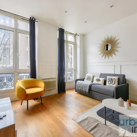 Apartment Urbanflat 34 - Beautiful 3 Bedrooms Louvre