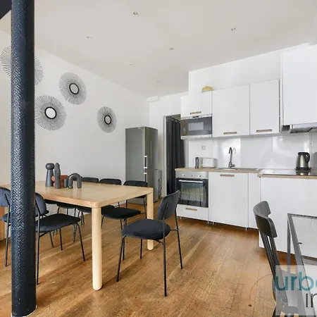 Urbanflat 34 - Beautiful 3 Bedrooms Louvre Apartment