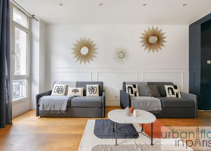 Urbanflat 34 - Beautiful 3 Bedrooms Louvre Apartment *